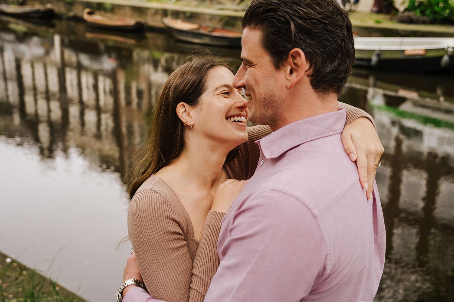 arielle frioza photographer couple engagement amsterdam 2024 35