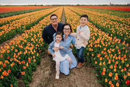 arielle frioza photographer tulip fields gardens 2024 7